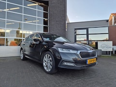 Skoda Octavia Combi - 1.4 TSI iV PHEV Sportline Business, afneembare trekhaak, app connect, matrix, keyless, ada