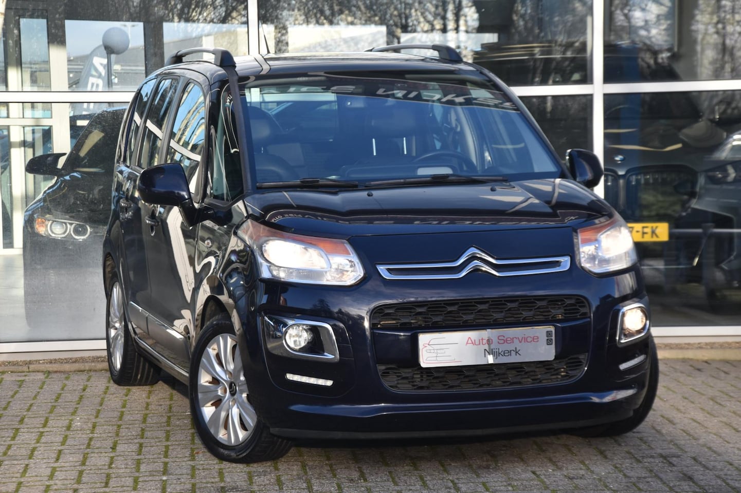 Citroën C3 Picasso - 1.6 VTi Exclusive Airco Stoelverwarming Trekhaak Pdc - AutoWereld.nl