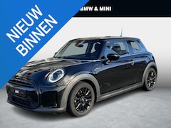 MINI Cooper - 1.5 Essential Grote Navi & Apple Carplay