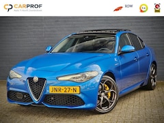 Alfa Romeo Giulia - 2.0 T AWD Veloce / PANO / ADAPT. SCHOKBREK. / ADAPT. CRUISE /