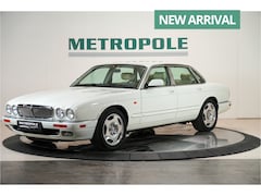 Jaguar XJR - 4.0 Handgeschakeld M1100