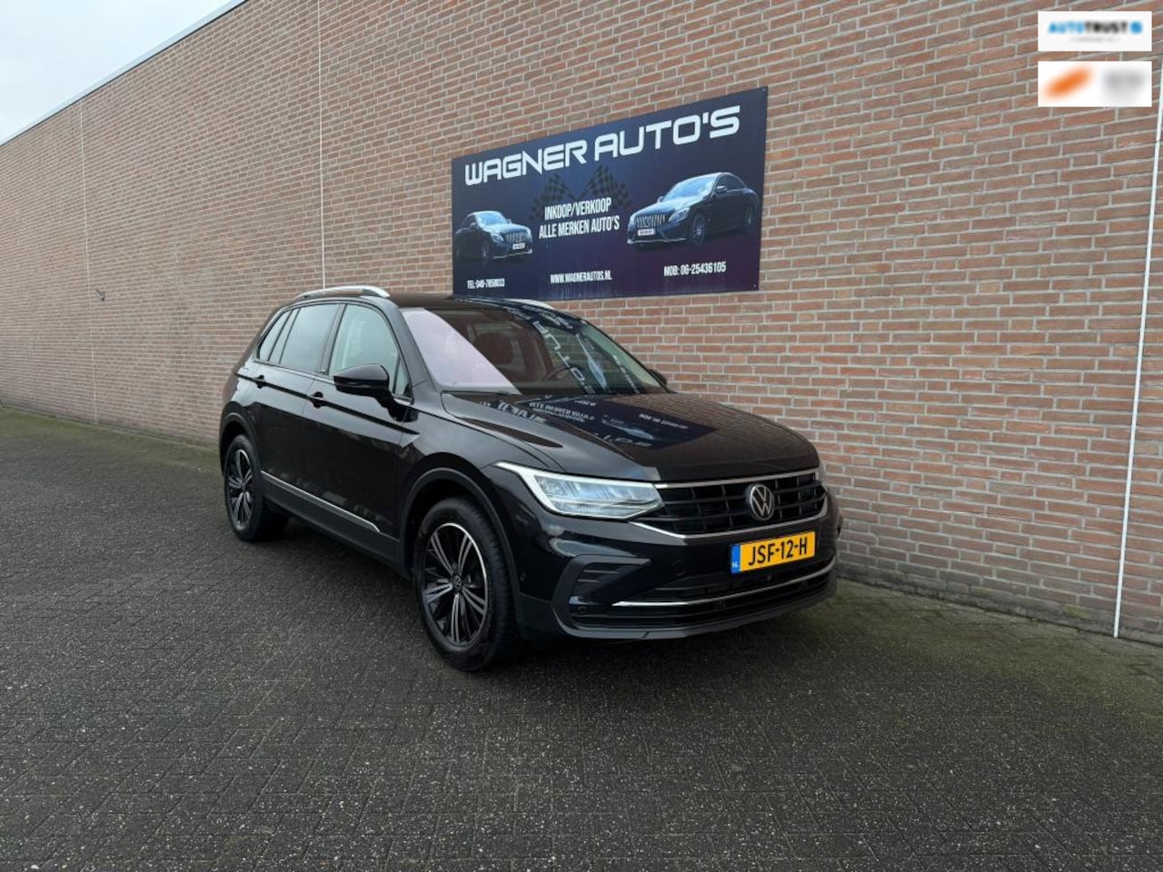 Volkswagen Tiguan - 1.5 TSI R-Line Active Adaptive-Cruise-control Stoel+Stuurverwarming PDC Achteruitrij-camer - AutoWereld.nl