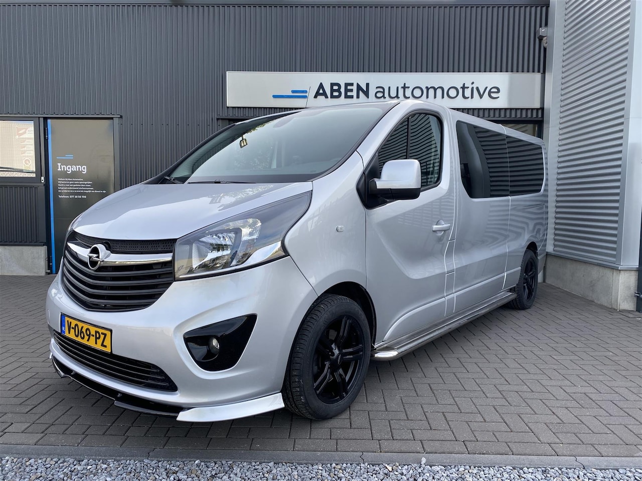 Opel Vivaro - 1.6 CDTi 125PK Dubbel Cabine Limited Edition (NAVI|CAMERA|SPOILERSET|TREKHAAK) - AutoWereld.nl