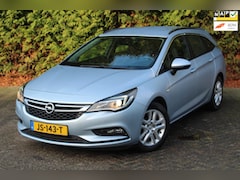 Opel Astra Sports Tourer - 1.6 CDTI Business+ 136PK | Parkeersensoren | Navigatie | Climate Control