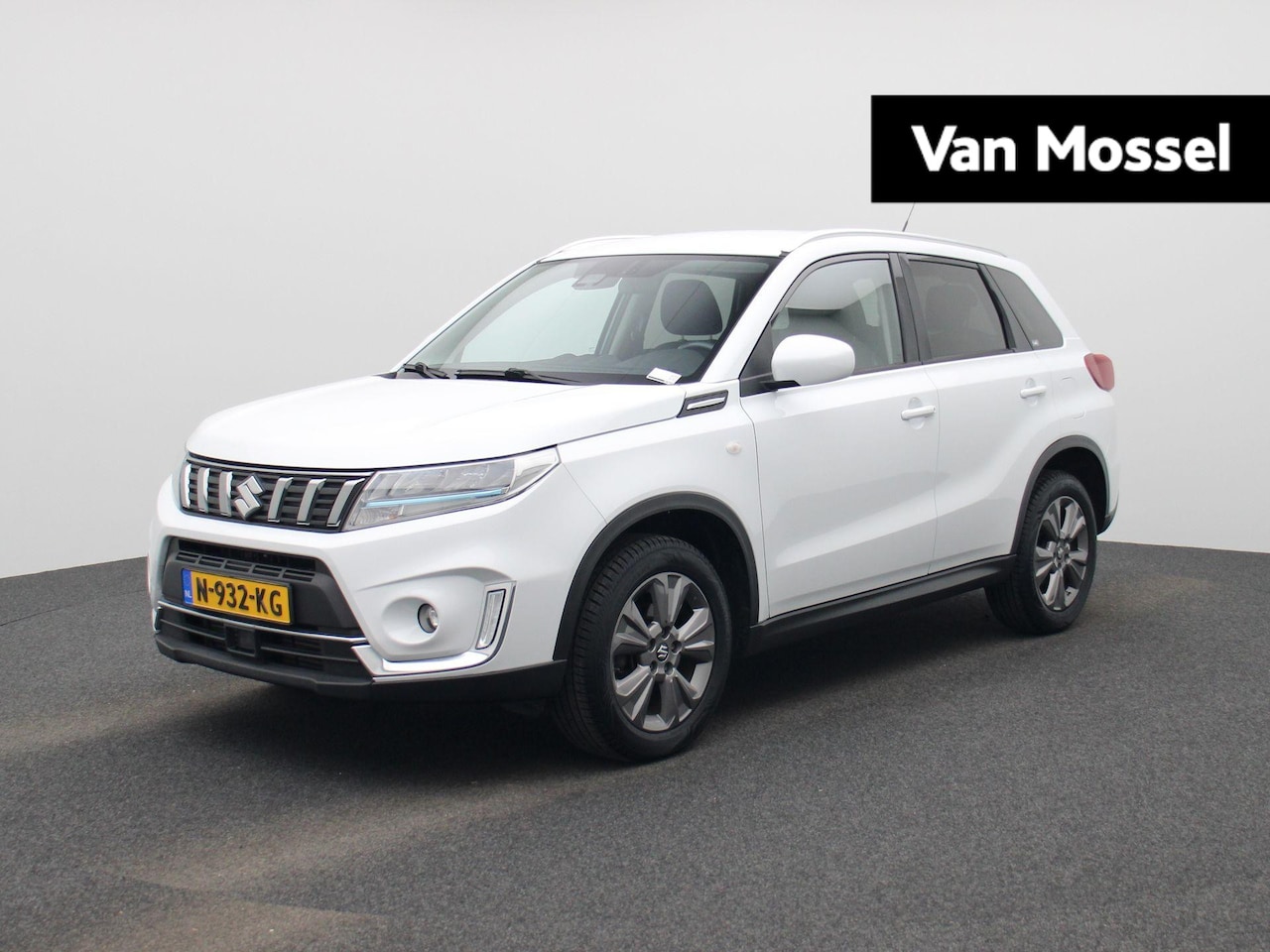 Suzuki Vitara - 1.4 Boosterjet Select Smart Hybrid | VERWACHT | CAMERA | STOELVERWARMING | KLIMAATREGELING - AutoWereld.nl