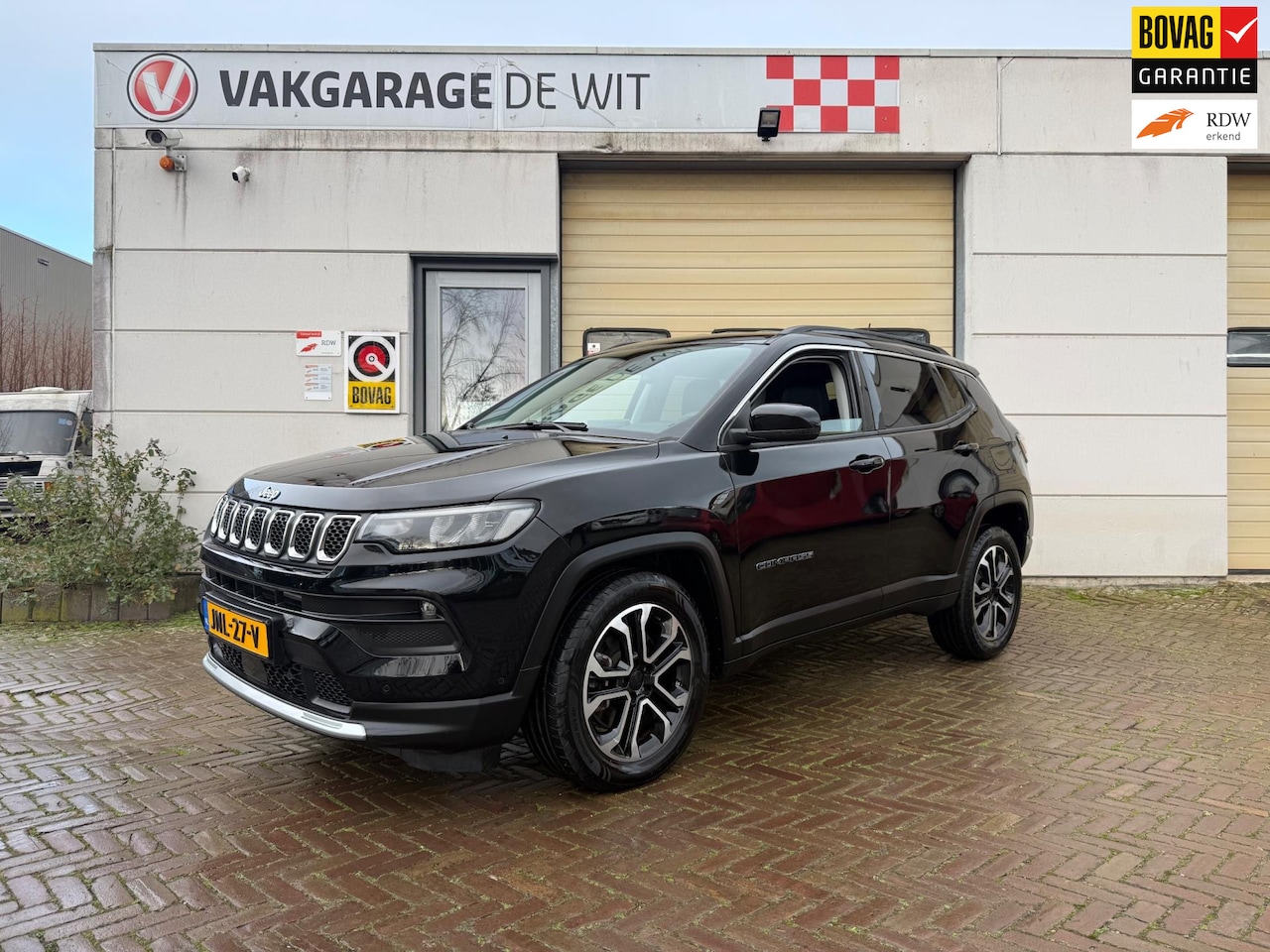 Jeep Compass - 4xe 190 Plug-in Hybrid Electric Limited - AutoWereld.nl