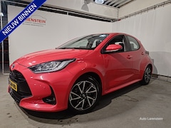 Toyota Yaris - 1.5 Hybrid 116pk Dynamic 5 Drs Navi / Adapt.Cruise C, / A.Cam./ Head-up