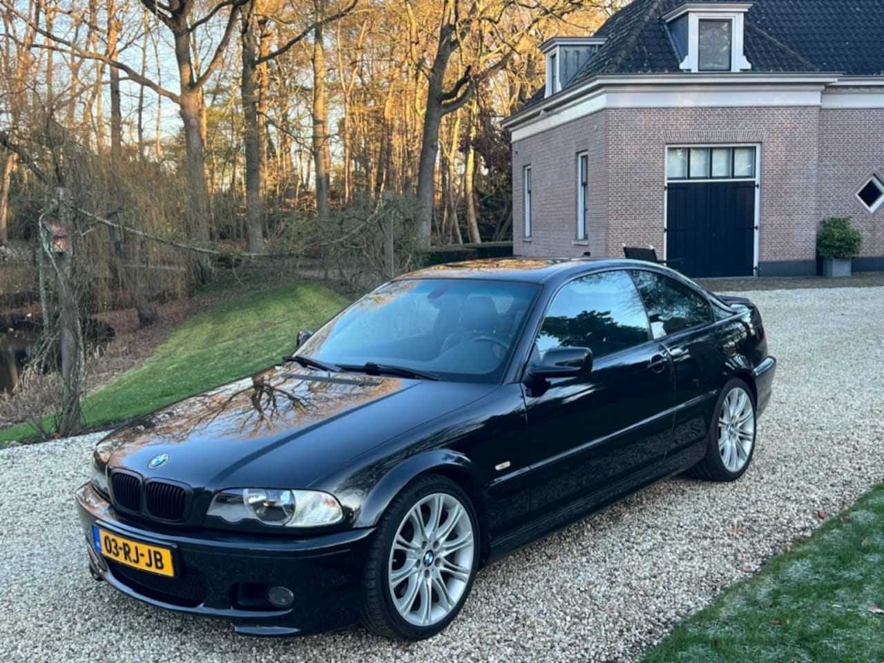 BMW 3-serie - 330CI EXECUTIVE Handbak M-pakket #TIJDLOOS - AutoWereld.nl