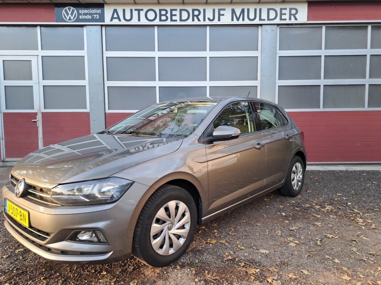 Volkswagen Polo - 1.0 TSI 95 Pk Comfortl Bs Virtual Acc Nav. 5 drs. Apple CarPlay - AutoWereld.nl