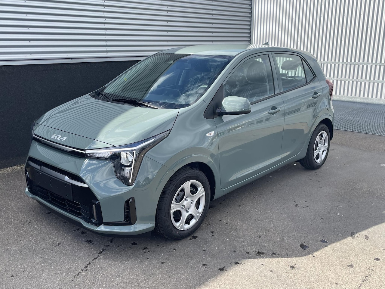 Kia Picanto - 1.0 DPI DynamicLine Nu €1.100,- voordeel! Nu tijdelijk extra scherp geprijsd! - AutoWereld.nl