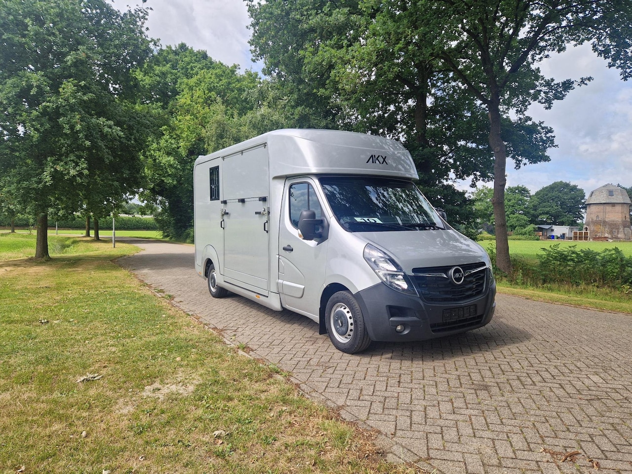 Opel Movano - Occasion paardenwagen AKX S3 Pro-Safety hengsten uitvoering, id 10 - AutoWereld.nl