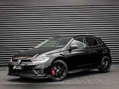 Volkswagen Polo - 1.0 TSI 110PK DSG R-LINE / FULL BLACK / VERLAGINGSVEREN / APPLE CARPLAY / LED KOPLAMPEN /