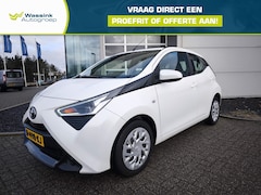 Toyota Aygo - 1.0 VVT-i 72pk 5D x-play cabrio | Airco | Camera | Carplay/android auto | Elektrisch vouwd