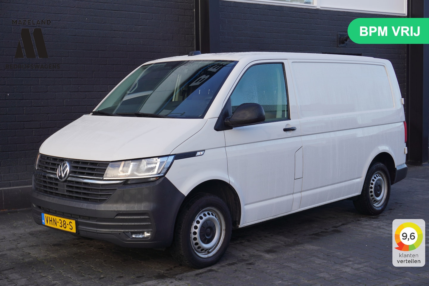 Volkswagen Transporter - 2.0 TDI 150PK Automaat EURO 6 - Airco - Navi - Cruise - €14.950,- Excl. - AutoWereld.nl