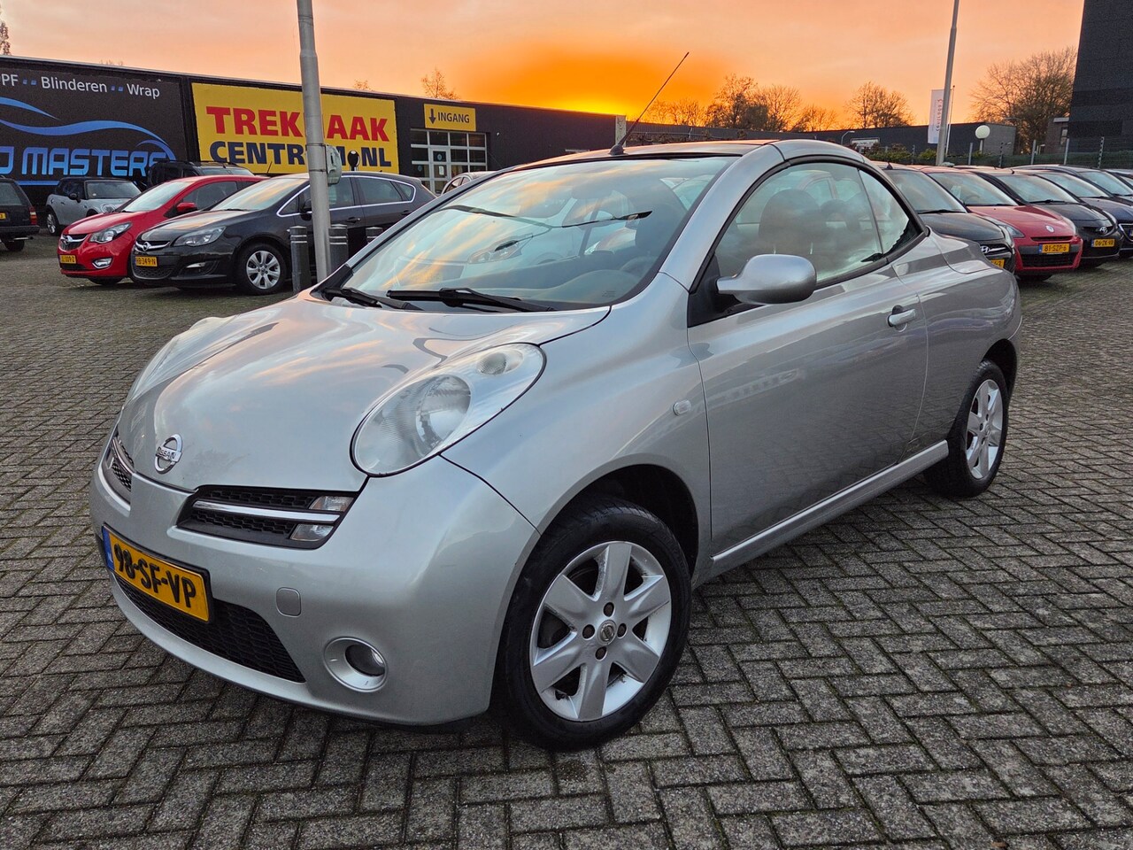 Nissan Micra - 1.4 Tekna/ CABRIO/NAP - AutoWereld.nl