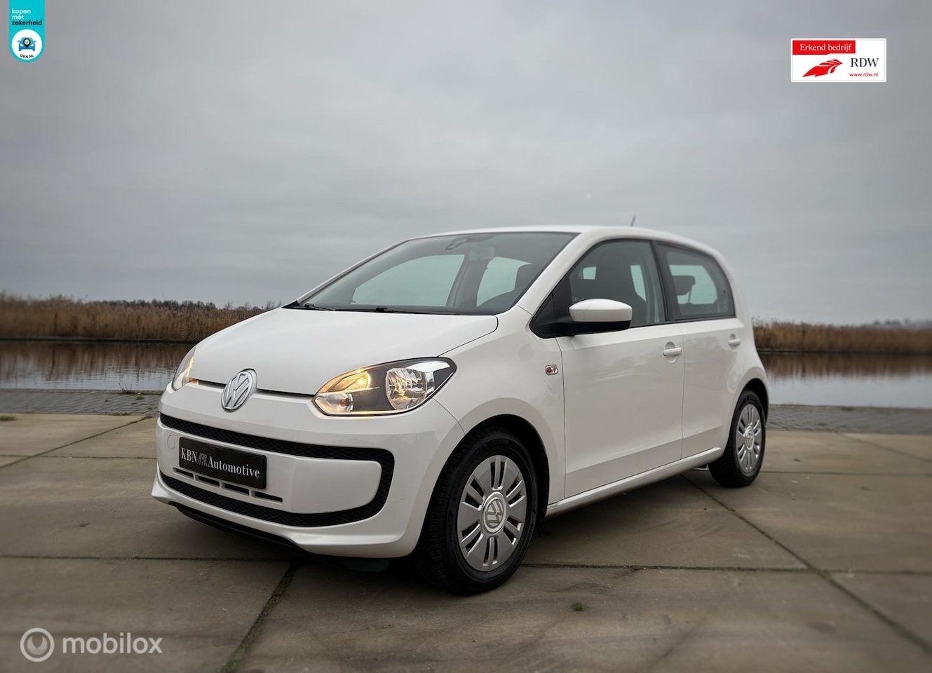 Volkswagen Up! - 1.0 move up! BlueMotion | 5drs|Airco | NAP - AutoWereld.nl