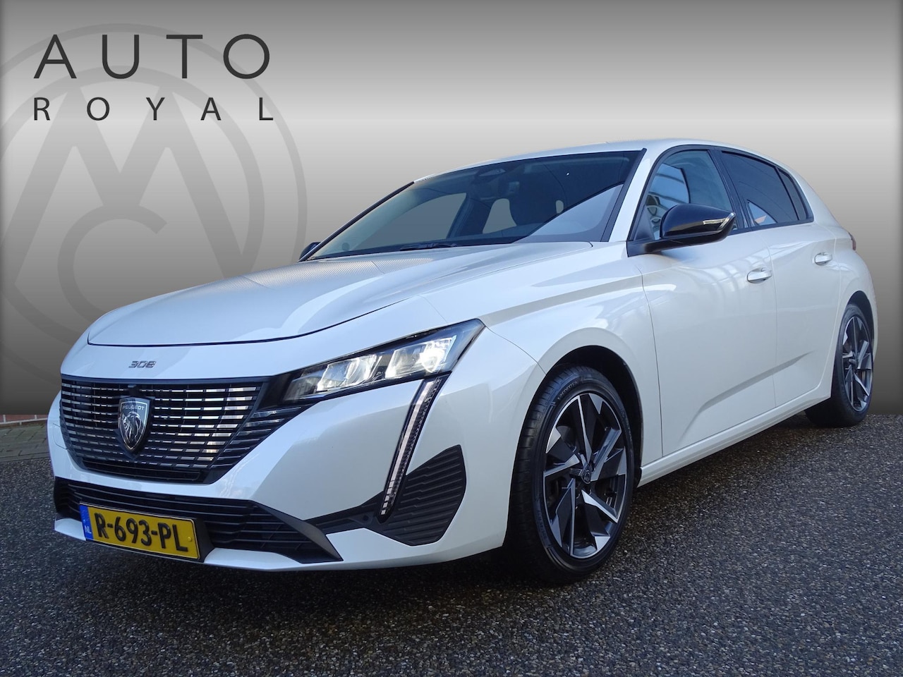 Peugeot 308 - 1.2 PureTech Allure Pack Business AUTOMAAT| MULTIMEDIA| NAVIGATIE| CAMERA| AIRCO/ECC| CRUI - AutoWereld.nl