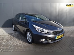Kia Cee'd - 1.6 GDI Super Pack Premium |BOMVOL|LEDER|NAVI|STOELVERWARMING