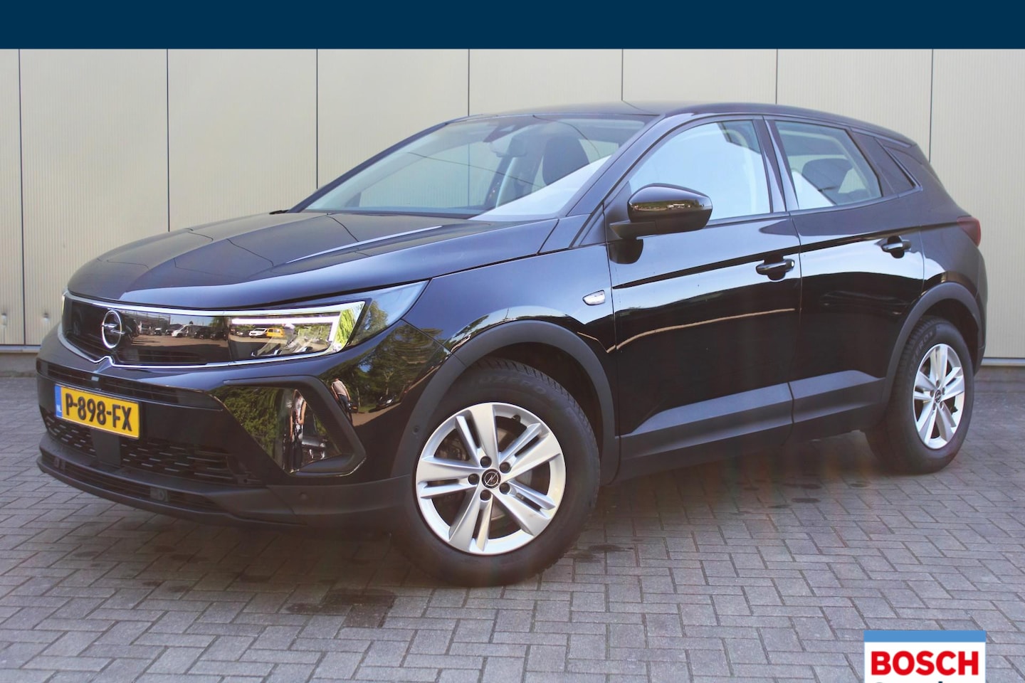 Opel Grandland - 1.2 Turbo 131pk Edition | Achteruitrijcamera | Trekhaak | Stoelverwarming | Navigatie | Ca - AutoWereld.nl