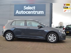 Volkswagen Golf - 1.0 TSI Trendline|AIRCO|LICHTMETALEN VELGEN|6 VERSN.|NAP