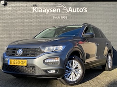 Volkswagen T-Roc - 1.0 TSI Style Business 116 pk | navigatie | stoelverwarming | climate control | adaptieve