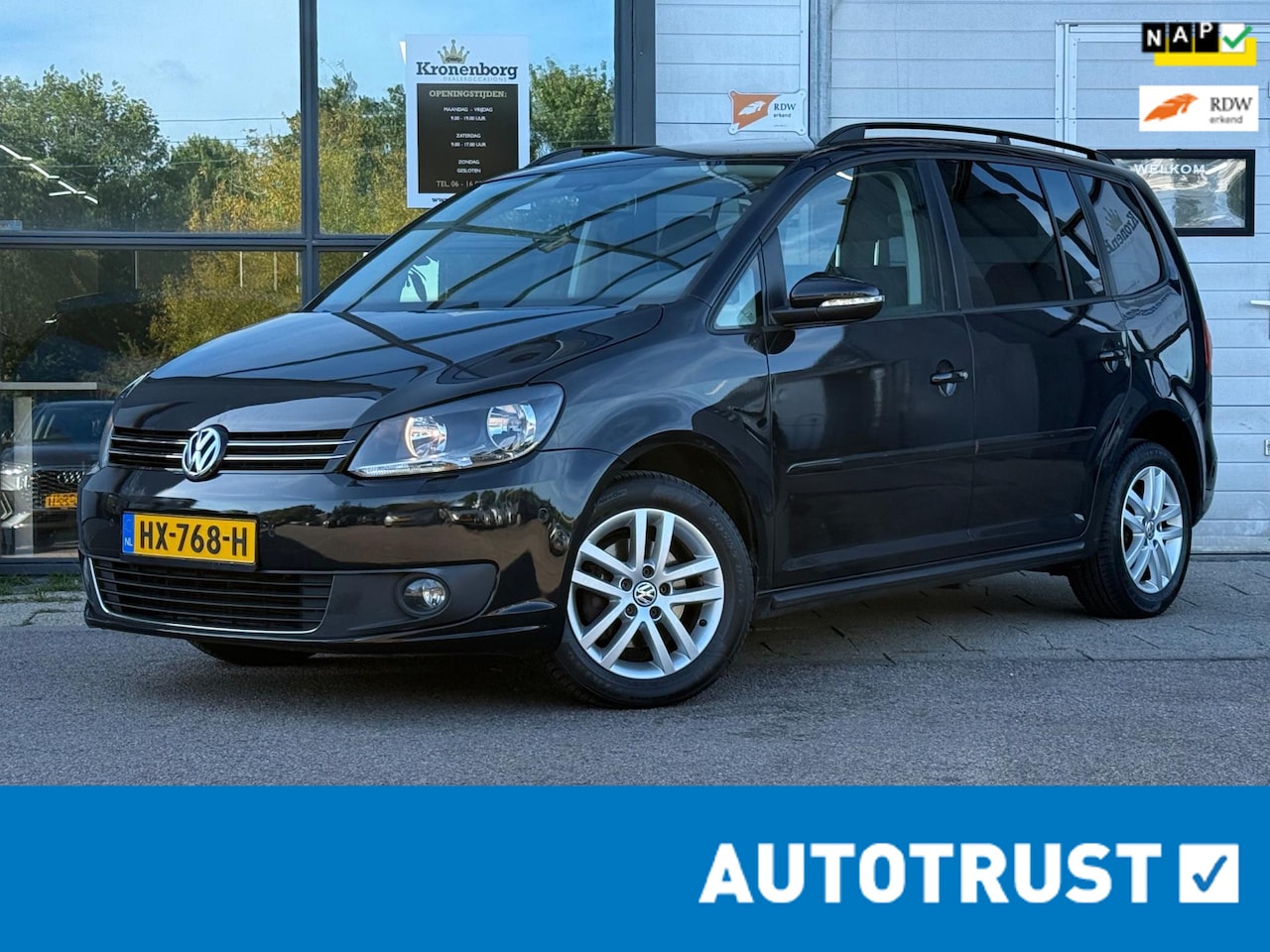 Volkswagen Touran - 1.4 TSI Highline 7p 1.4 TSI Highline 7p, CRUISECR, NAP, APK - AutoWereld.nl