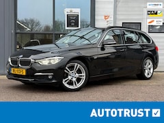 BMW 3-serie Touring - 318i Corporate Lease High Executive, Leder, NAP