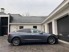 Tesla Model 3 - Long Range