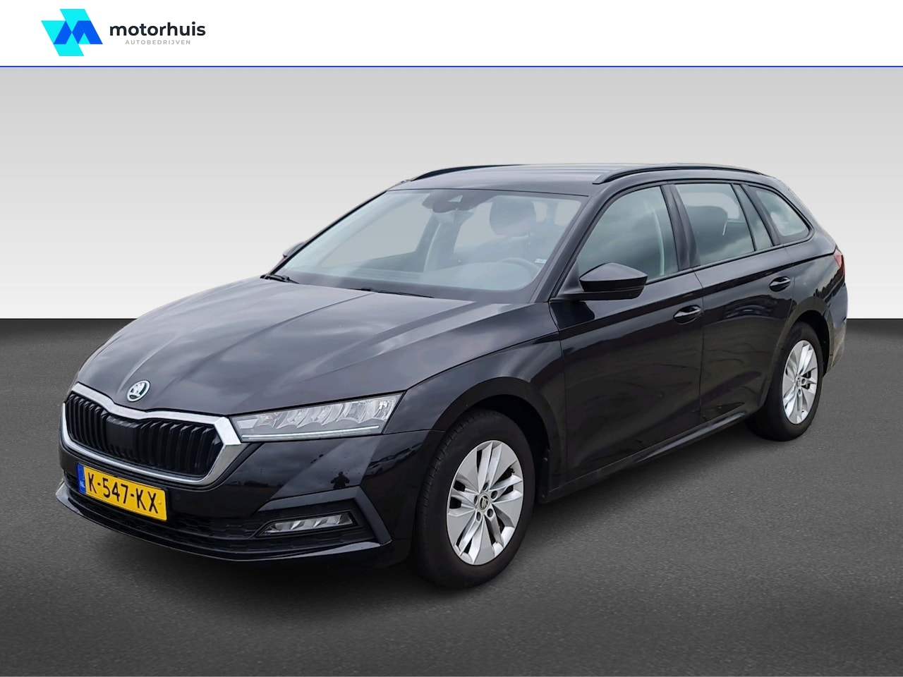 Skoda Octavia Combi - 1.0 TSI e-Tech MHEV 110pk DSG Business Edition - AutoWereld.nl