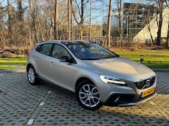 Volvo V40 Cross Country - 1.5 T3 Nordic+ Pano l BLIS