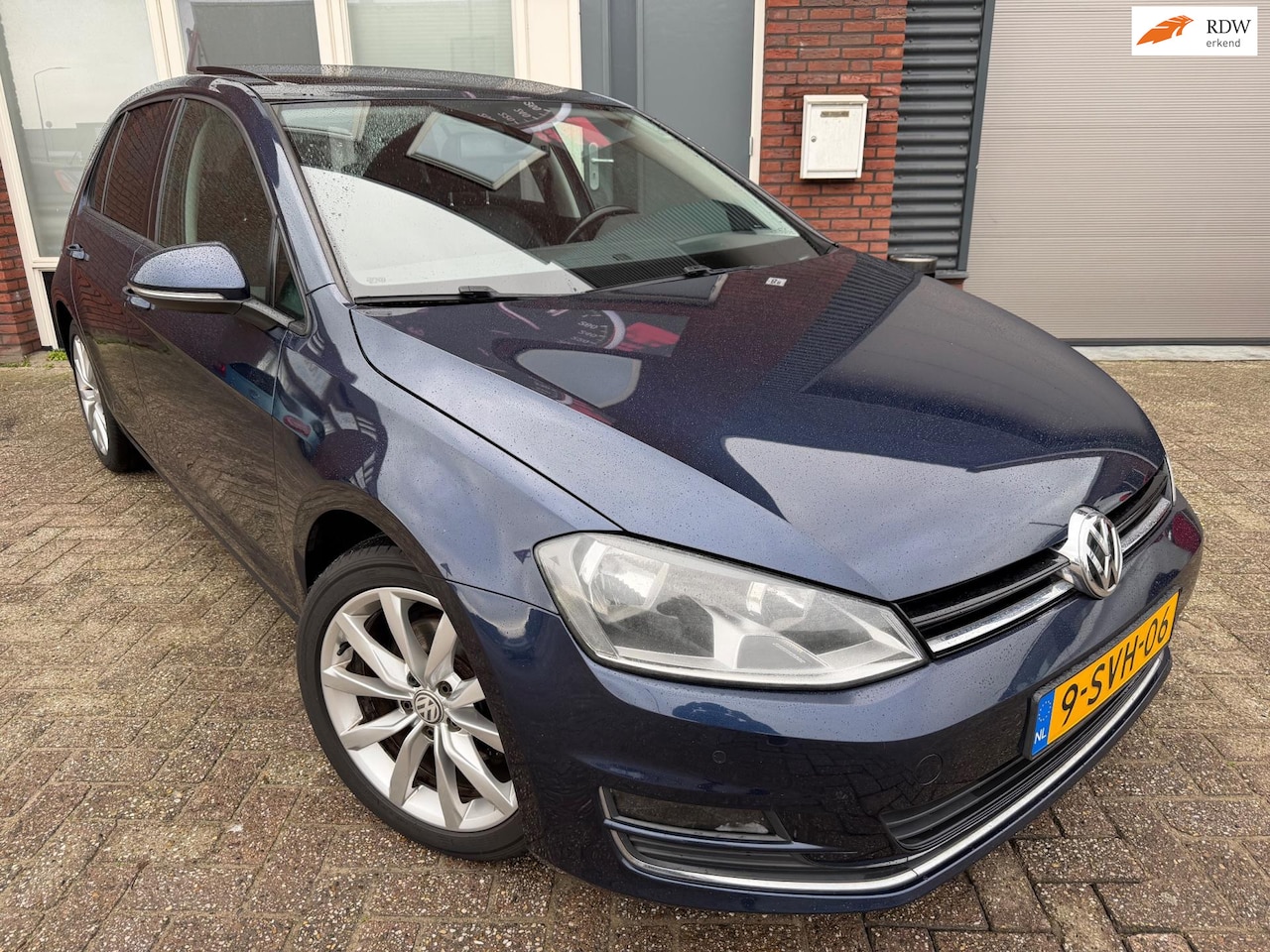 Volkswagen Golf - 1.4 TSI Highline / Pano / Dynaudio / Leder / Navi / PDC - AutoWereld.nl