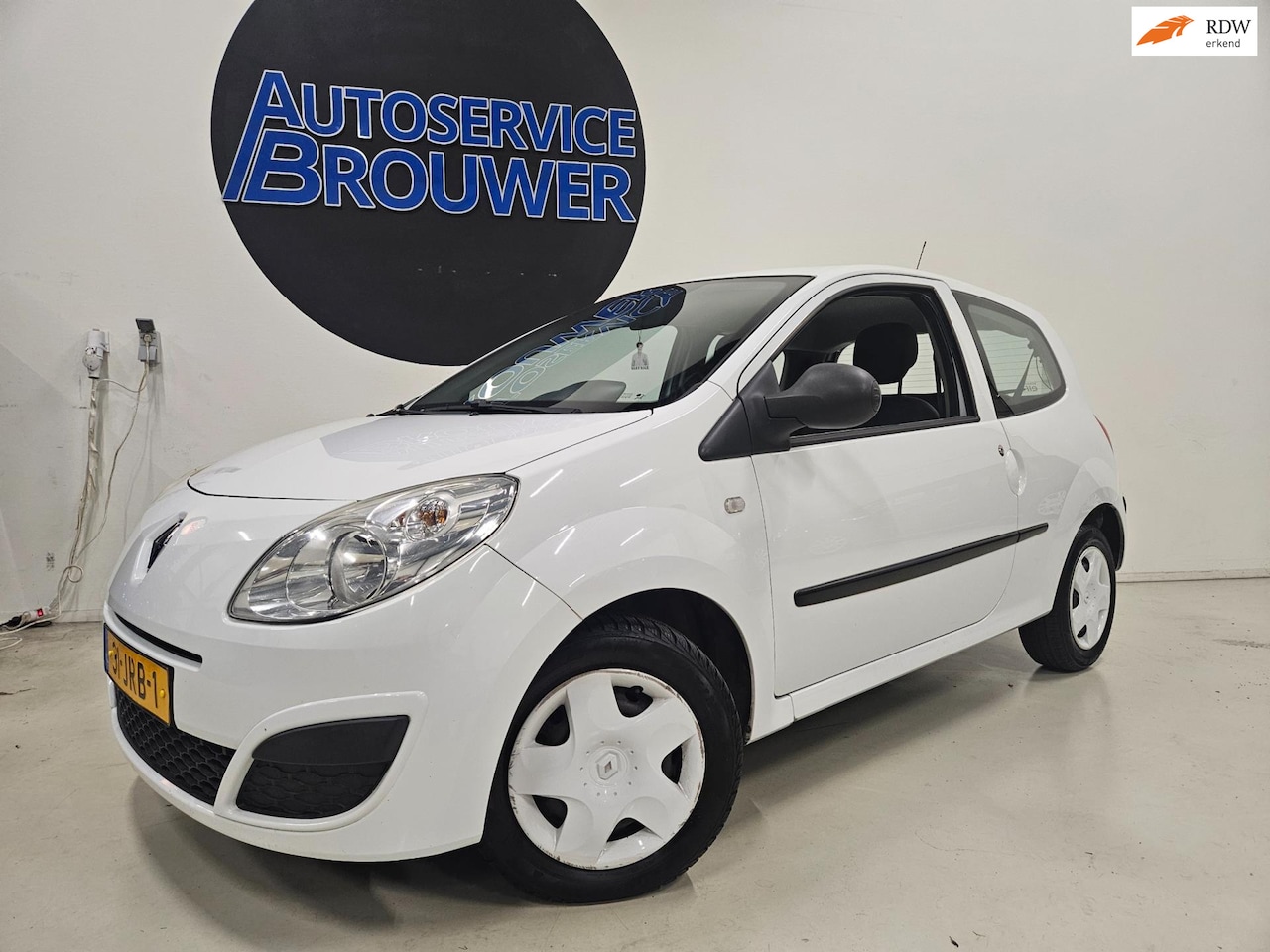 Renault Twingo - 1.2 Authentique Airco - AutoWereld.nl