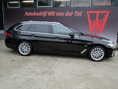 BMW 5-serie Touring - 530e xDrive LUXURY LINE | PANORAMA | LASER | H.U.D | TREKHAAK | 1e EIG | DEALER O-H