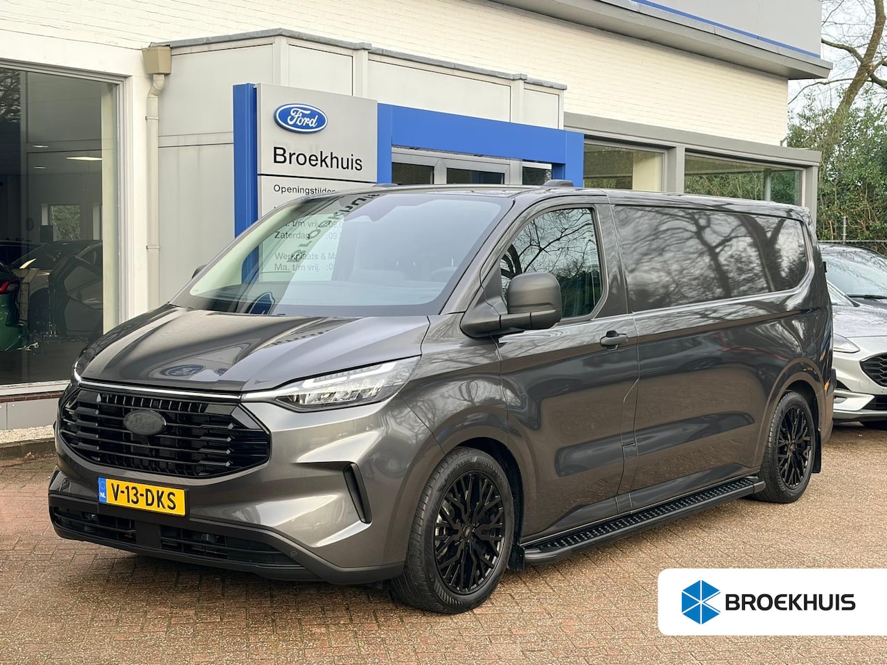 Ford Transit Custom - 300 2.0 TDCI L2H1 Trend 136pk | Sidebars | 19" LM | Afneembare trekhaak | Inbouw - AutoWereld.nl