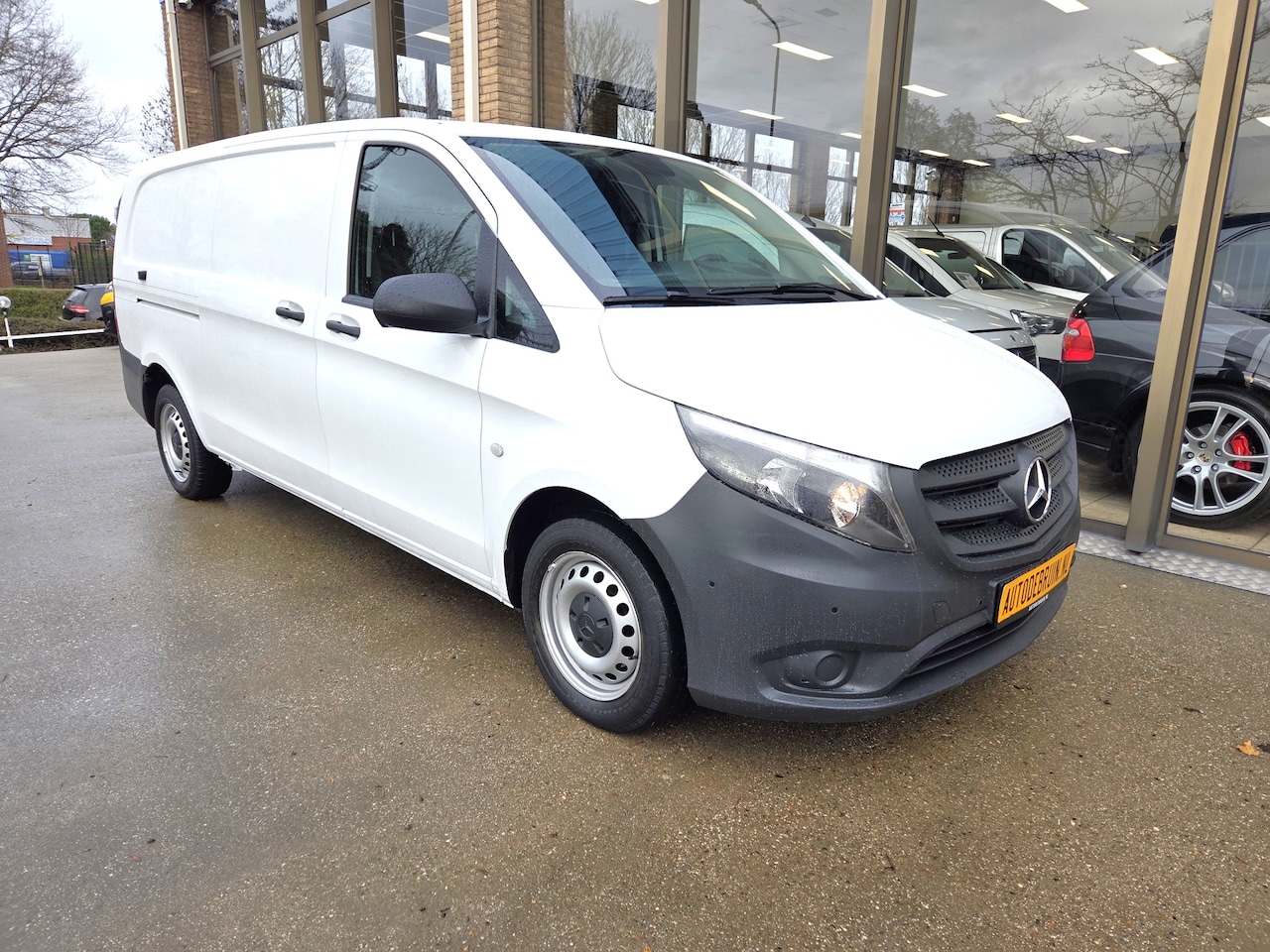 Mercedes-Benz Vito - 116 CDI L3 Autm. XXL Cruisecontrol Camera Navi Airco Doordraai Achterdeuren - AutoWereld.nl