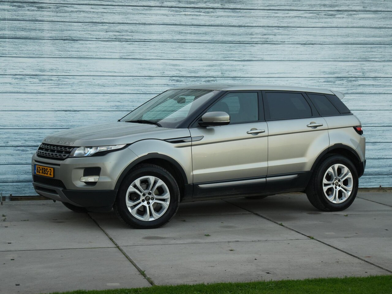 Land Rover Range Rover Evoque - 2.2 SD4 4WD Dynamic Trekhaak - AutoWereld.nl