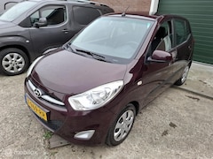 Hyundai i10 - 1.1 i-Motion Cool Airco/nette auto