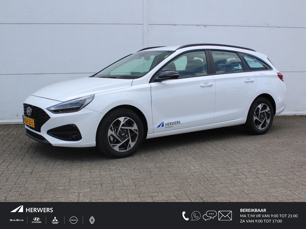 Hyundai i30 Wagon - 1.0 T-GDi MHEV Comfort / Navigatie + Android Auto/Apple Carplay / DAB / Climate Control / - AutoWereld.nl