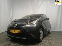 Toyota Aygo - 1.0 VVT-i x-now - Frontschade