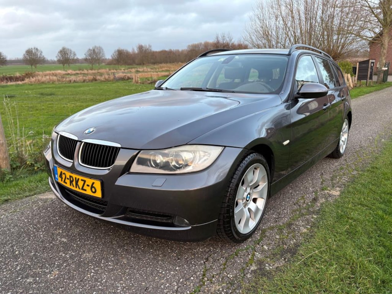 BMW 3-serie Touring - 320i Trekhaak - AutoWereld.nl