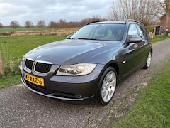 BMW 3-serie Touring - 320i Trekhaak
