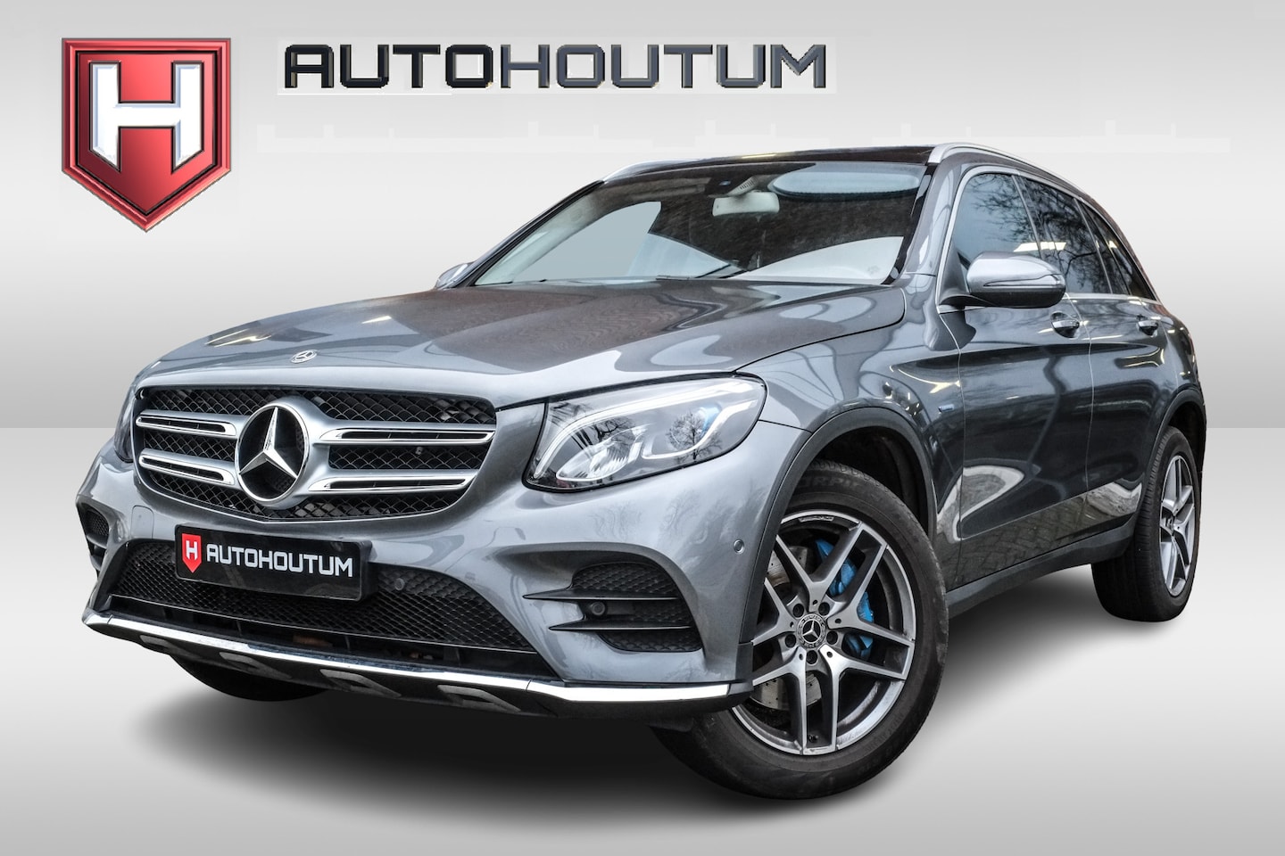 Mercedes-Benz GLC-klasse - 350e 4MATIC AMG line Trekhaak, Panoramadak, Achteruitrijcamera - AutoWereld.nl