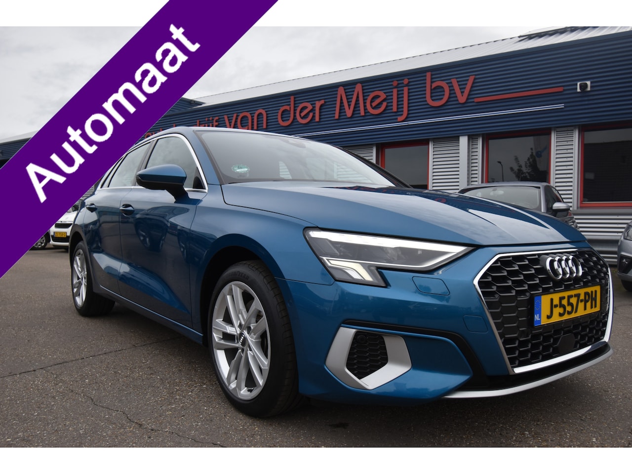 Audi A3 Sportback - 35 TFSI Business edition 35 TFSI Business edition , VIRTUAL COCKPIT , LED KOPL , PDC V+A , NAVI , V ST VERW , CLIM - AutoWereld.nl
