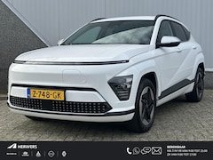 Hyundai Kona - Comfort Smart 65.4 kWh / Dodehoek sensor / Navigatie / Achteruitrijcamera / Elektrische ac