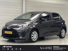 Toyota Yaris - 1.0 VVT-i Aspiration / Trekhaak / Airco / Radio / Netjes Onderhouden /