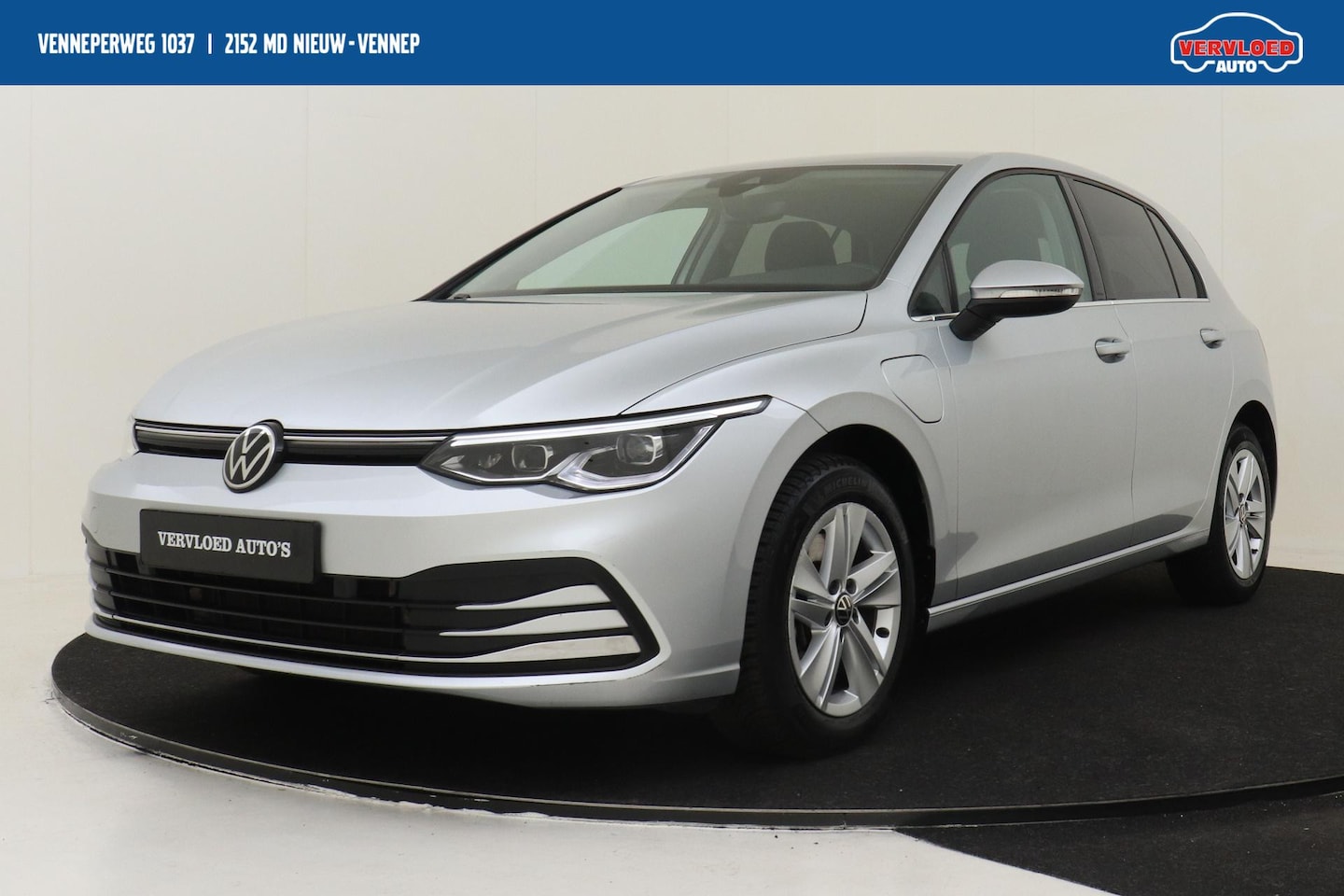 Volkswagen Golf - 1.4 eHybrid STYLE -ergoActive|CAMERA|WINTER|ADAP.CRUISE|DISCOVER-MEDIA|PRIVACY.GLAS - AutoWereld.nl