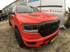 Dodge Ram 1500 - 5.7 V8 4x4 Crew Cab Laramie Laramie night edition, Prins lpg, harman cardon, luchtvering,
