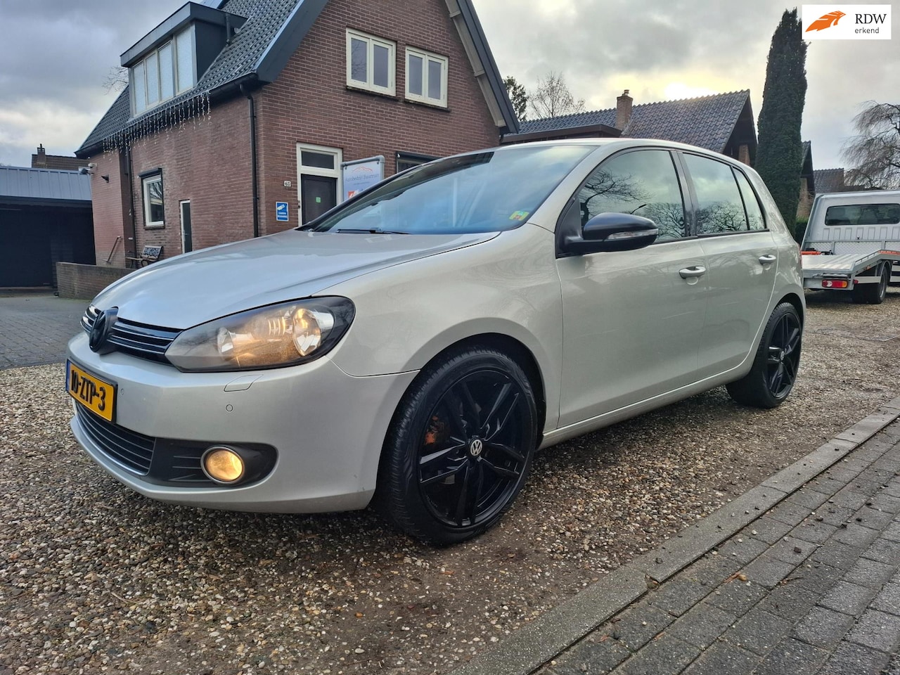 Volkswagen Golf - 1.4 TSI groot scherm 18" cruise 6 bak 122 PK etc - AutoWereld.nl