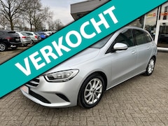 Mercedes-Benz B-klasse - 180 Automaat, Navi, apple carplay, clima, lm velgen, etc