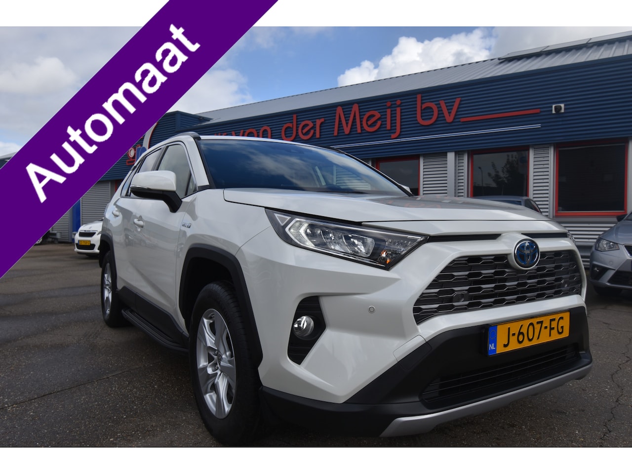 Toyota RAV4 - 2.5 Hybrid AWD Active 2.5 Hybrid AWD Active , TREKHAAK , LEDER BEKL , A UITRIJ CAM , NAVI VIA APP , PDC V+A , - AutoWereld.nl